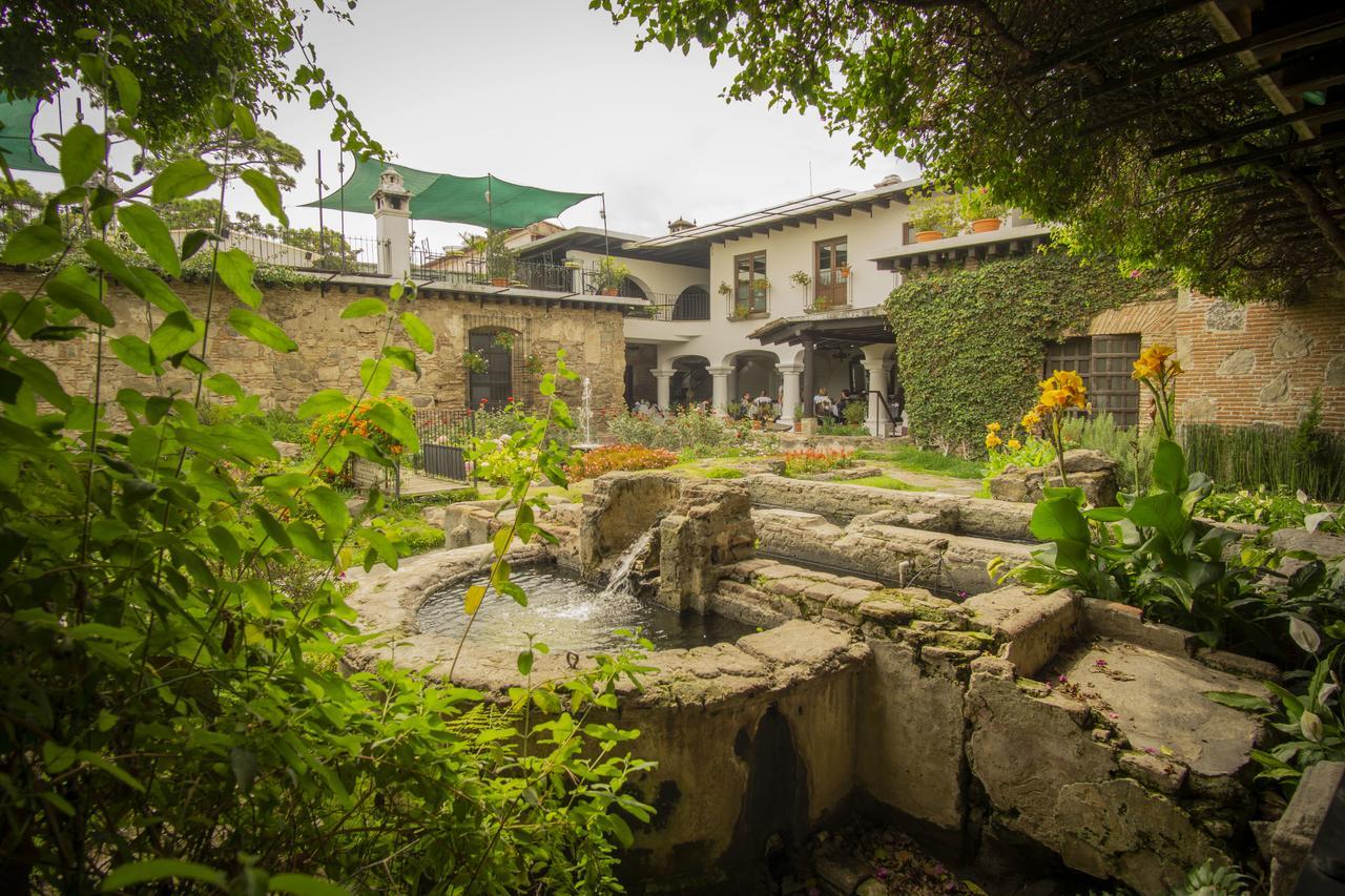 Hotel Posada De Don Rodrigo Antigua Esterno foto