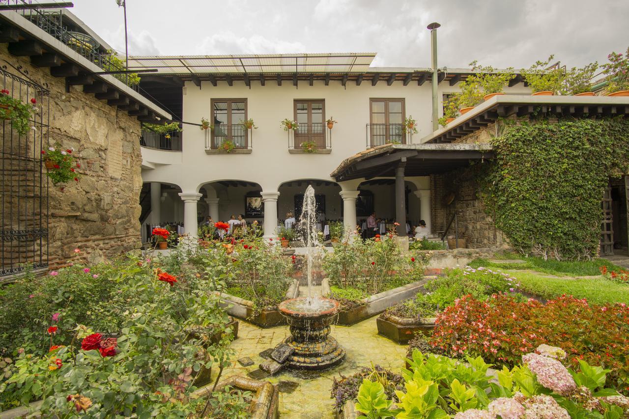 Hotel Posada De Don Rodrigo Antigua Esterno foto