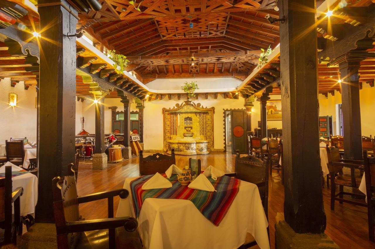 Hotel Posada De Don Rodrigo Antigua Esterno foto