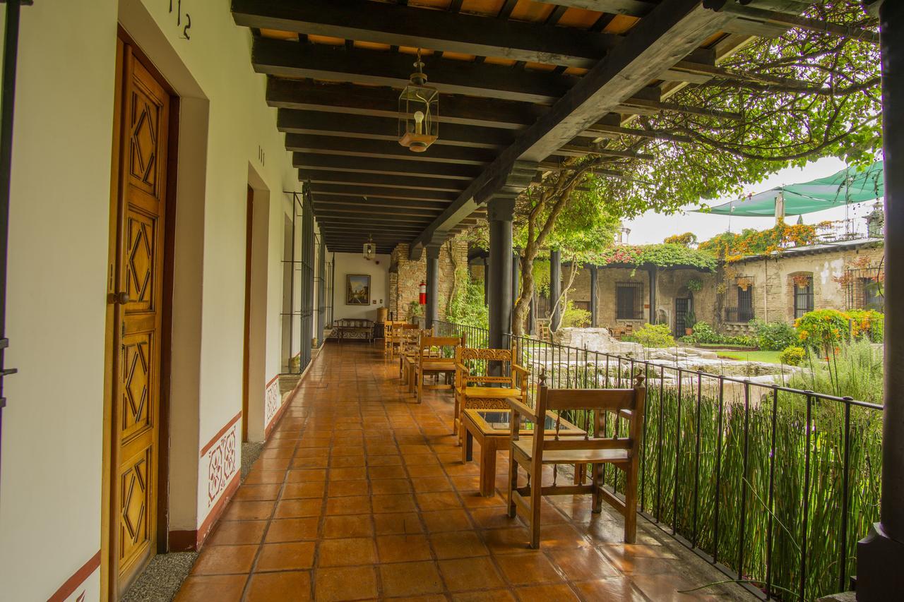 Hotel Posada De Don Rodrigo Antigua Esterno foto